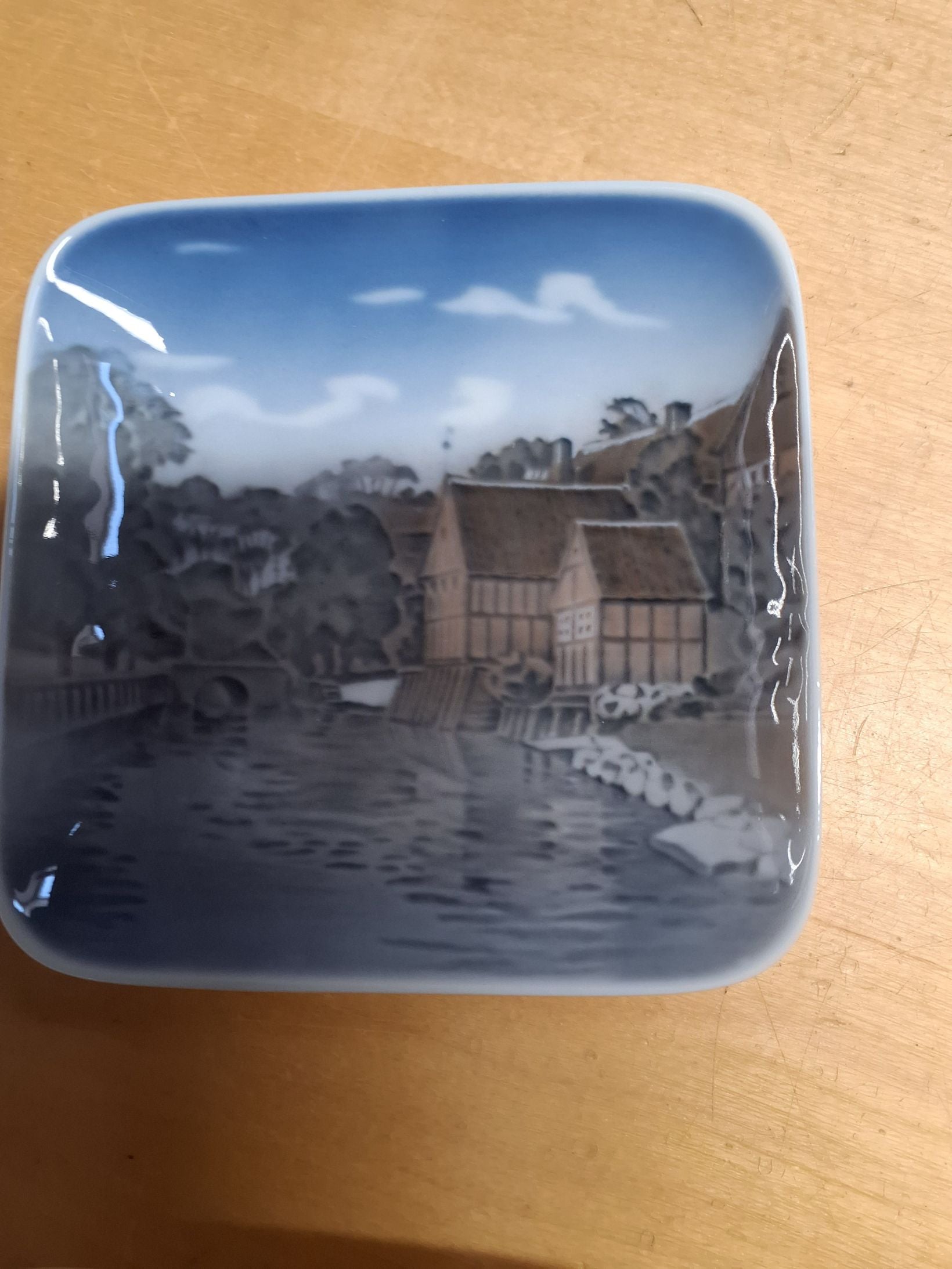 Kongelig porcelæn